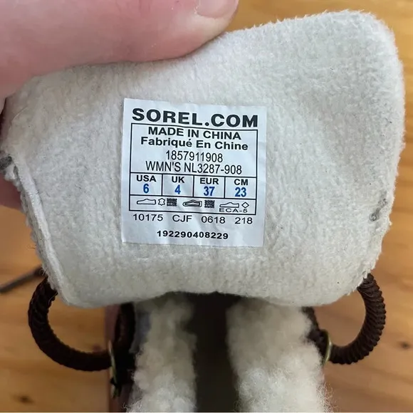 Sorel Sneakchic Cattail Alpine Winter Boots Size 6M