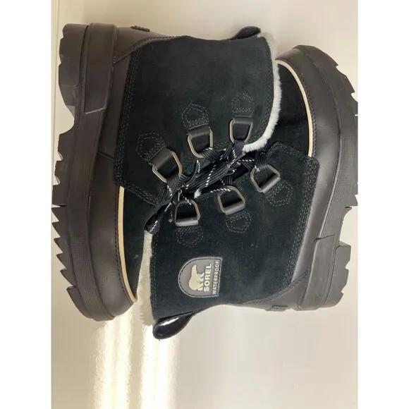 Sorel Tivoli IV Waterproof boots. Size 9.