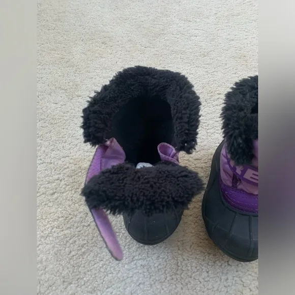 Sorel Toddler Size 6 Snow Commander Winter Boots in Purple