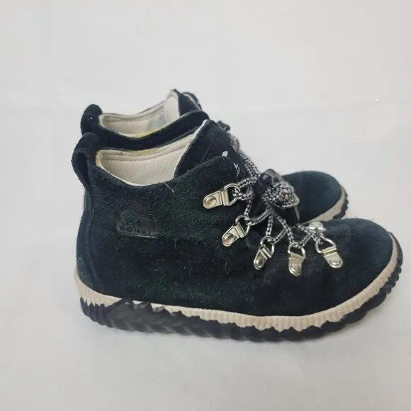 Sorel Waterproof Out N About Conquest Black Suede Bungee Lace Boots-Youth 1 Shoe