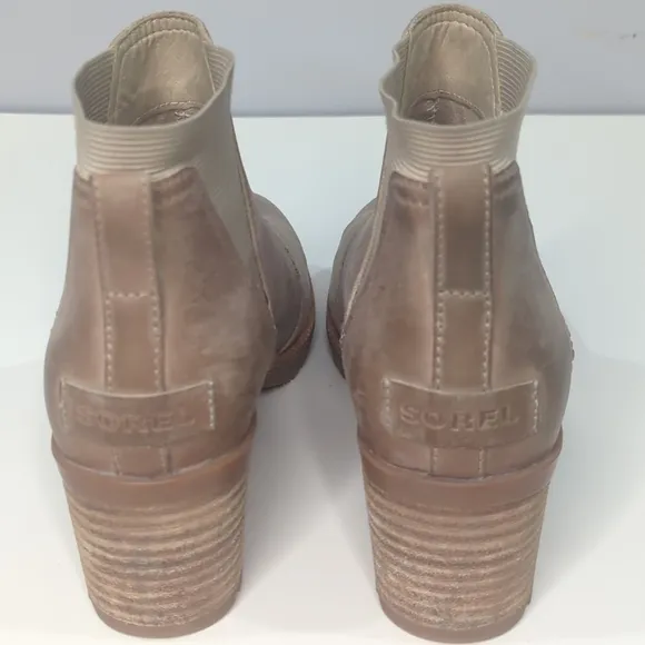 Sorel Women's Cate Chelsea Leather Slip-on Boots Tan 7.5