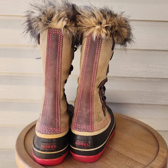 Sorel women's Joan of Arctic snow winter boots size 7