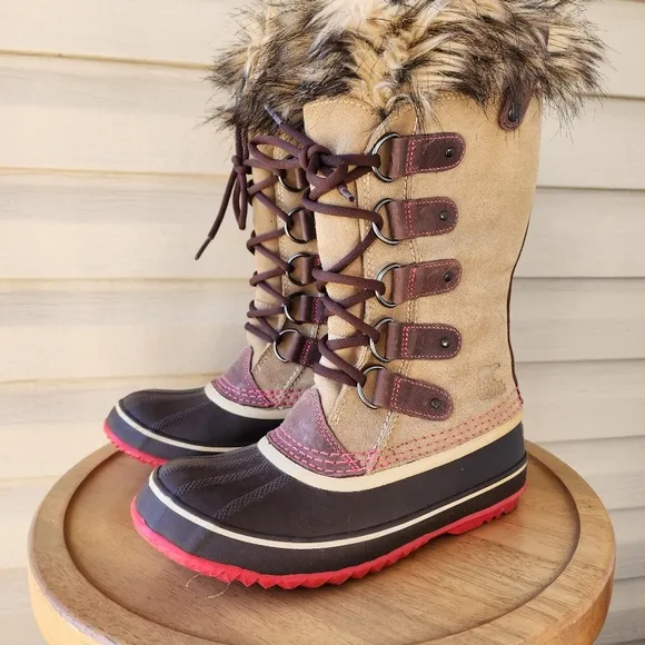 Sorel women's Joan of Arctic snow winter boots size 7