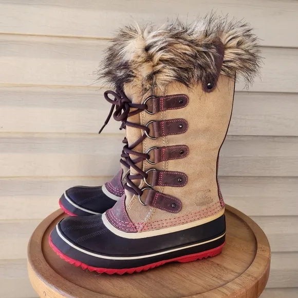 Sorel women's Joan of Arctic snow winter boots size 7