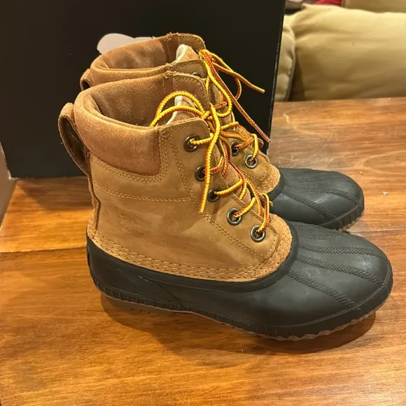 SOREL Youth Cheyanne II LTR Elk Black Waterproof Lace Up Boots 5 Box EXCELLENT