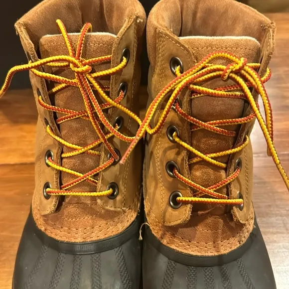SOREL Youth Cheyanne II LTR Elk Black Waterproof Lace Up Boots 5 Box EXCELLENT