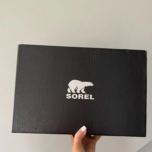 Sorel Women’s Kinetic Impact Strap Shoes size 12