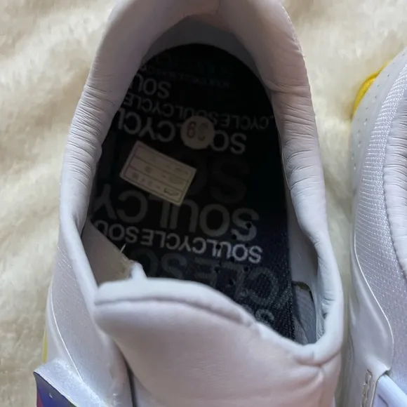 soulcycle spin shoes