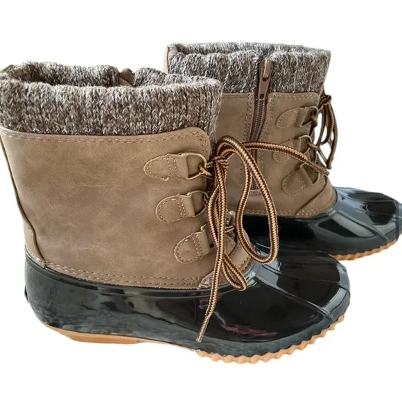 SPORTO Duck lace up boots waterproof lace and zip up rIn boots size 7