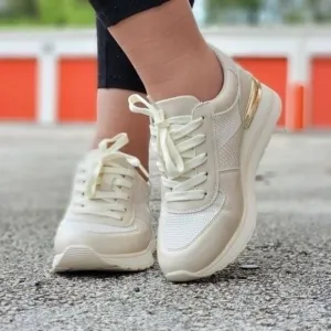 Sports Women's‎ Lace-up Beige Sneakers