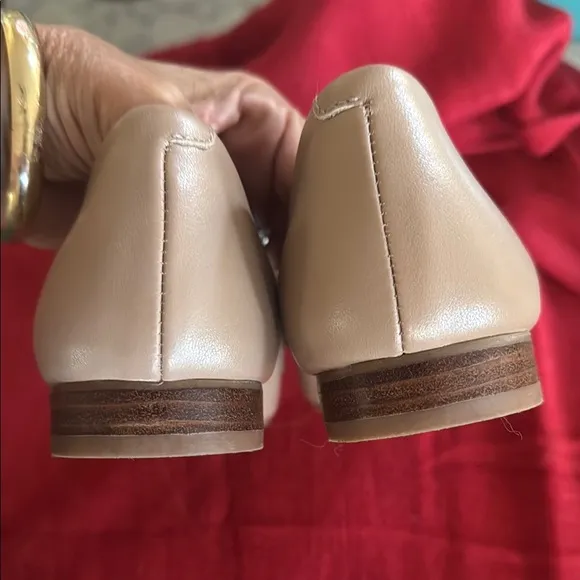 Steve Madden Tan Loafers with Chain Detail