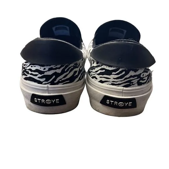 Straye Slip On Skateboarding Shoes Size 9.5