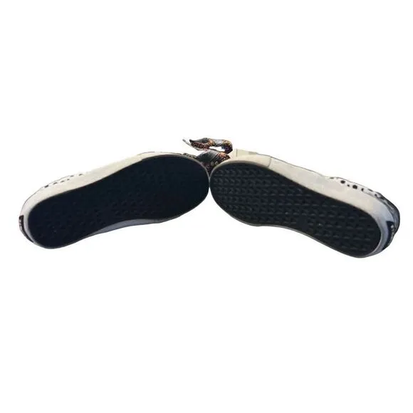 Straye Slip On Skateboarding Shoes Size 9.5