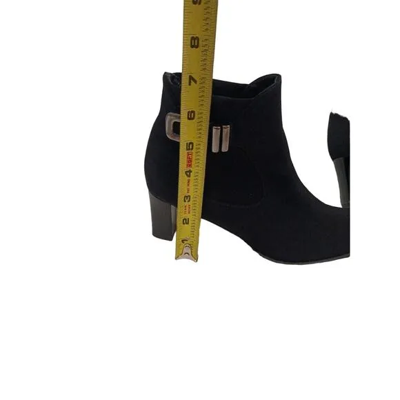 Stuart Weitzman Neoprene Gore-Tex ANKLE BOOTS Size 7 Black WATERPROOF Buckle