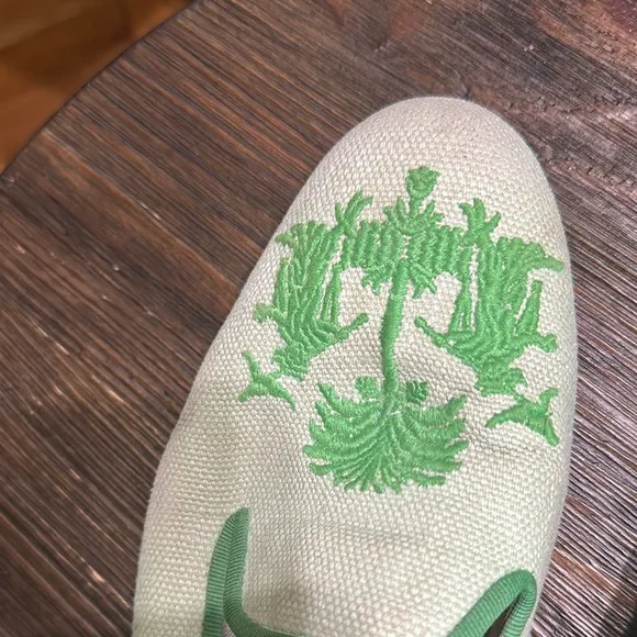 Stubbs &amp; Wootten  Women's Green Embroidered Loafers