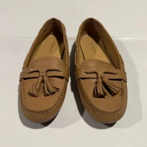 Talbot Women's Tan Tassel Loafers Moccasin Size 8M