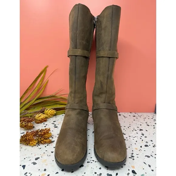 TEVA De La Vina Brown Tall Outdoor Waterproof Leather Zip Up Women’s Boots Sz 6