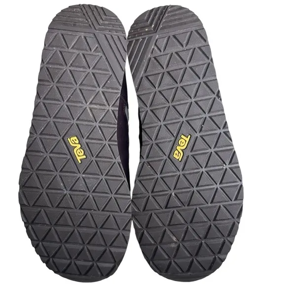Teva Ember Commute Waterproof Boots. Size 10