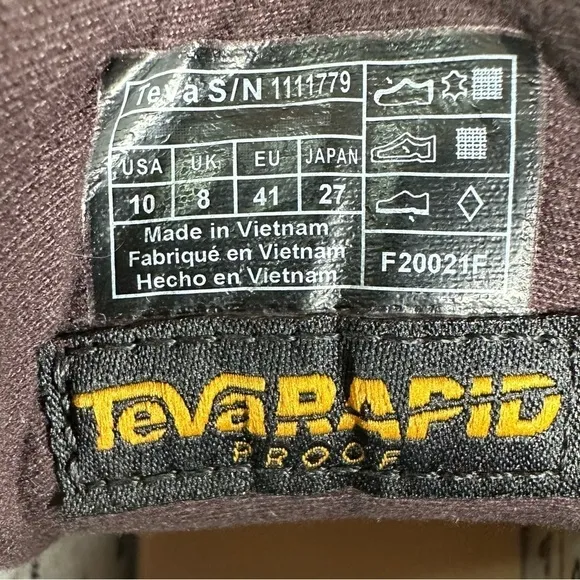 Teva Ember Commute Waterproof Boots. Size 10