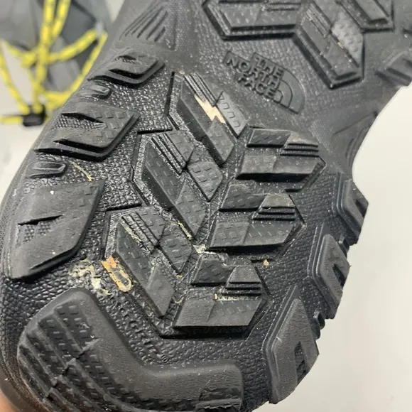 The North Face Alpenglow V Waterproof Boots Kids Gray Black 3 ThermaFelt Tie Up