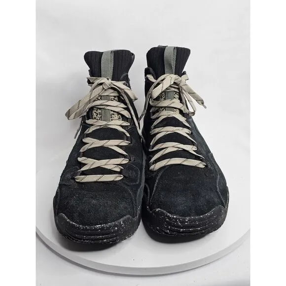 The North Face Mens Size 12 Back to Berkeley III Sport Suede Waterproof Boots