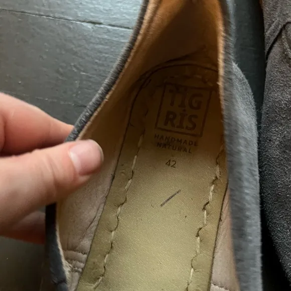 Tigris Men's Gray Suede Slip-On Shoes, size 42