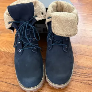 Timberland  6” Waterproof Shearling Roll Top Medium Blue Nubuck Boots-Szie 6