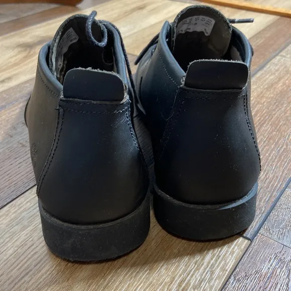 Timberland Black Nubuck Leather Waterproof Chukka Boots Size 10.5