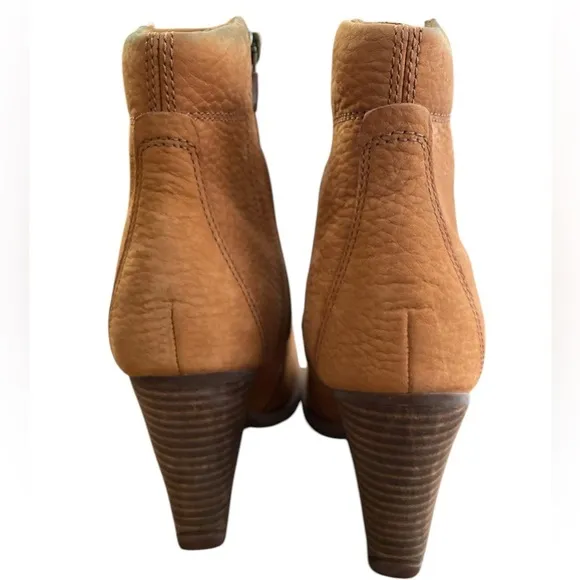 Timberland Earthkeepers Stratham Heights Tan Waterproof Ankle Boots Womens 9W