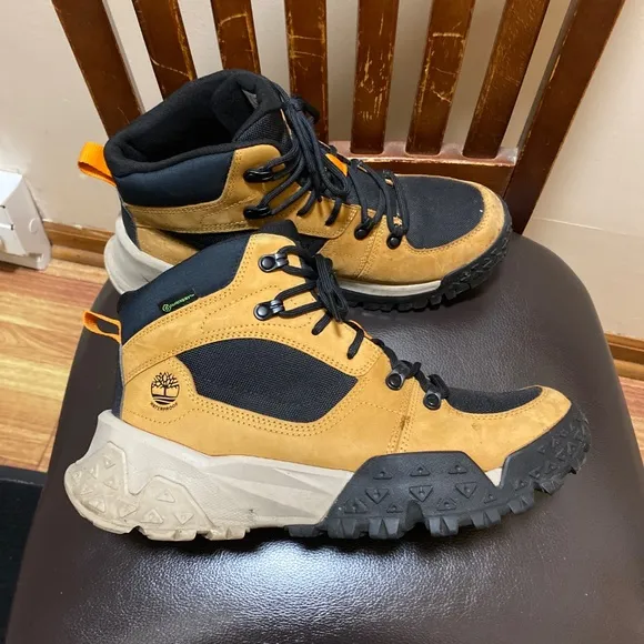 Timberland motion scramble mid lace up wheat waterproof lace up boots Mens 9.5