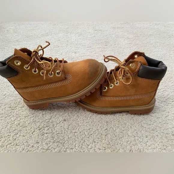 Timberland Toddler Size 10 Wheat Leather Primaloft Lace-Up Waterproof Boots