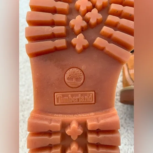 Timberland Toddler Size 10 Wheat Leather Primaloft Lace-Up Waterproof Boots