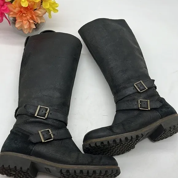 Timberland Wheelwright Waterproof Tall Black boots matte finish women’s size 8.5
