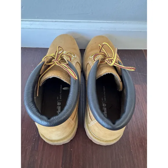Timberland Womens Size 7.5 Waterproof Boots Wheat Nubuck 10361 USA