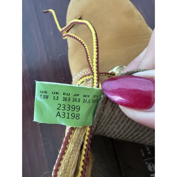 Timberland Womens Size 7.5 Waterproof Boots Wheat Nubuck 10361 USA