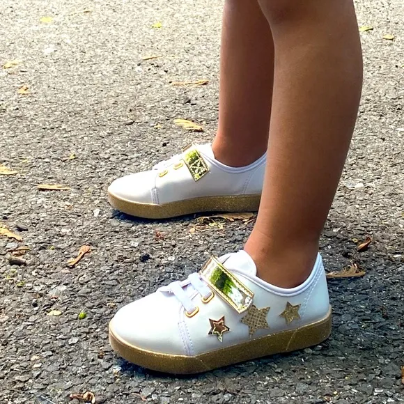 Toddler Girl Sneakers White/Gold Glitter Velcro Strap