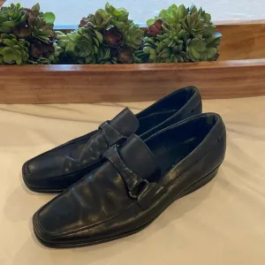 Tod’s men’s black leather slip on loafers driving shoes dress shoes size 11