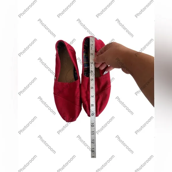 Tom’s Bright Red Women’s Slide On Casual Shoes Size 7.5