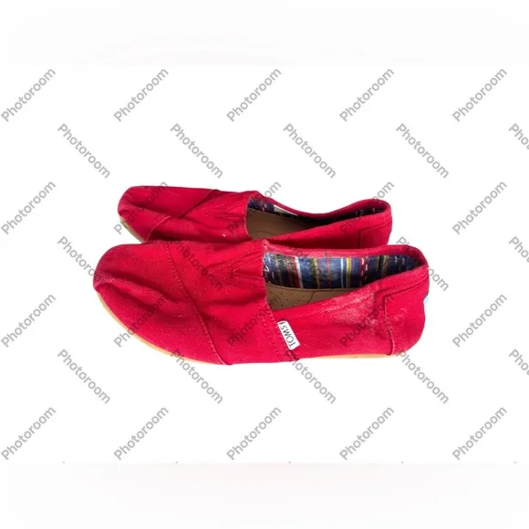 Tom’s Bright Red Women’s Slide On Casual Shoes Size 7.5
