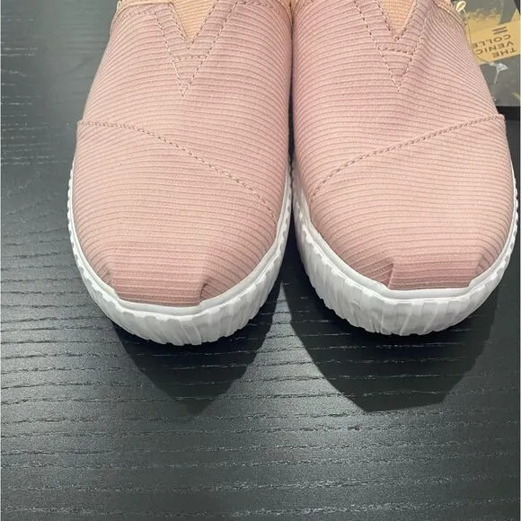 Tom’s Slip On Platform Canvas Baby Pink Sneaker Shoes Women's Size 8.5 Wide