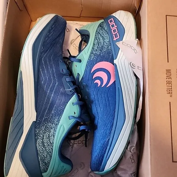 Topo Ultrafly 5 womens Blueaqua and pink  Running Shoes Size 11 perfect conditio