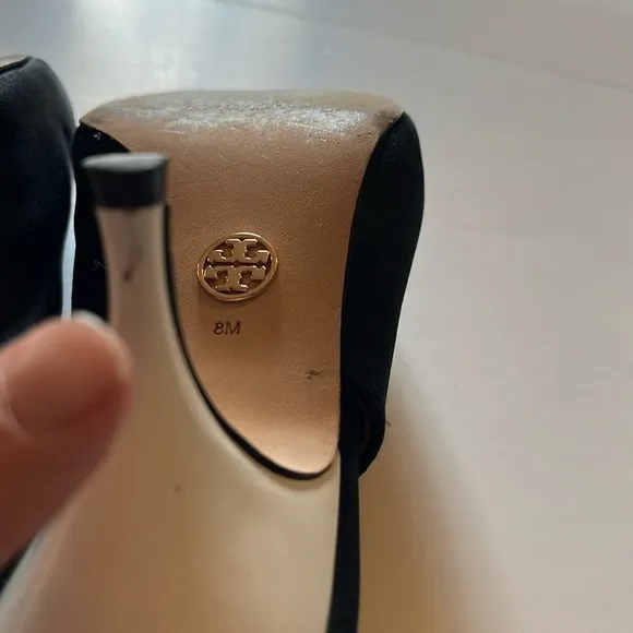 Tory Burch-8-satin sling back pump-black, white heel-buckled slinging back strap