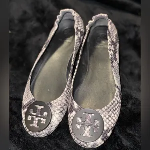 Tory Burch Black and Gray Loafers with Medallion Detail