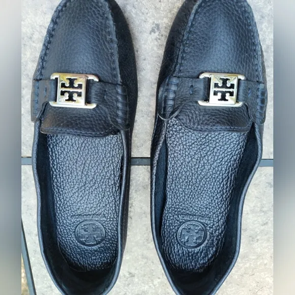 Tory Burch Black Leather Women's Loafers Flats Moc Moccasin 9.5