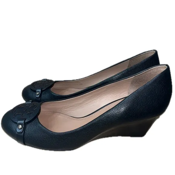 Tory Burch Women's Mini Miller Black Wedge Leather Logo Pump, Size 10M