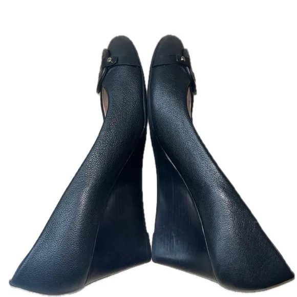 Tory Burch Women's Mini Miller Black Wedge Leather Logo Pump, Size 10M