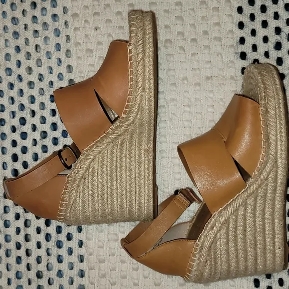 Treasure &amp; Bond wedges shoes 100% leather upper ankle strap sz 10 M