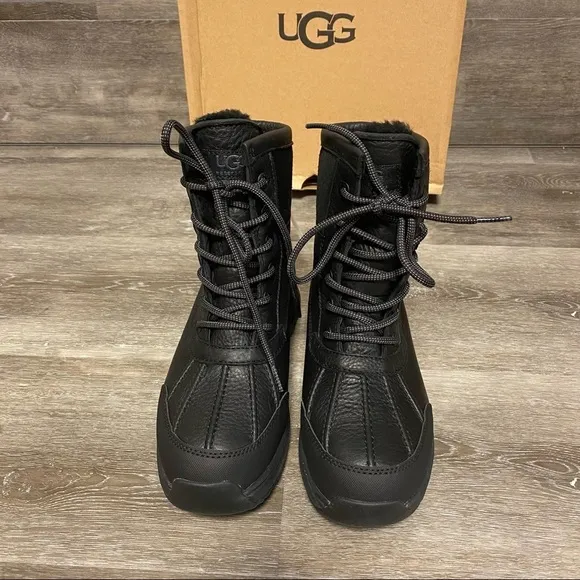 UGG | Adirondack III Hiker Boots In Black Size 6 NEW In Box