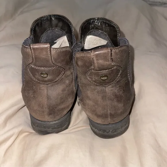 UGG Bonham II Waterproof Leather Chelsea Boots Size 8