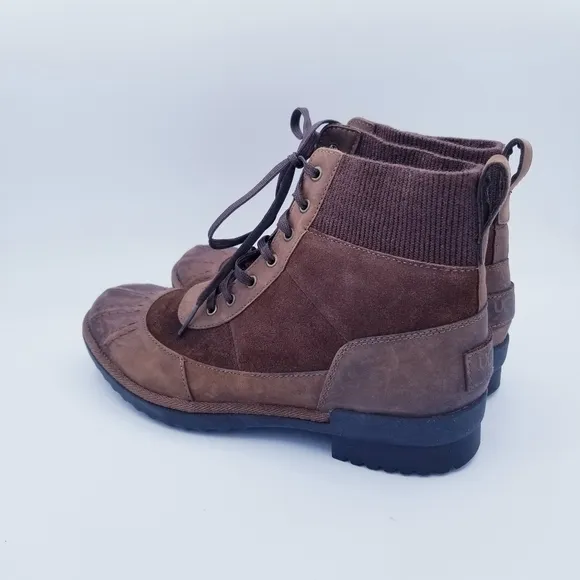 UGG Cayli Waterproof Ankle Boots - Brown - size 7.5